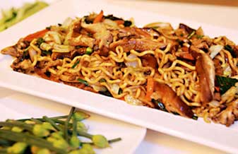 Yassui Yakissoba & Cia - Foto 1