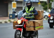 motoboy ameaçado por agente de trânsito